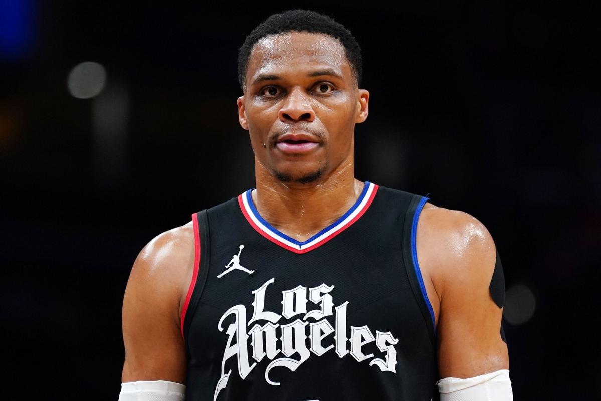 尼胜过纳瓦 尼胜过纳瓦