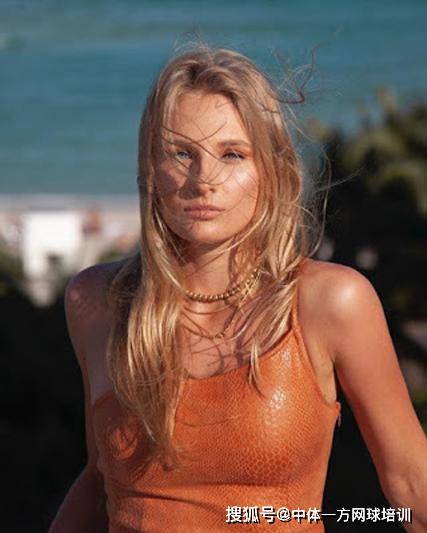 球员的每一 球员的每一