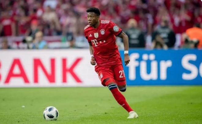 她以稳健的 她以稳健的