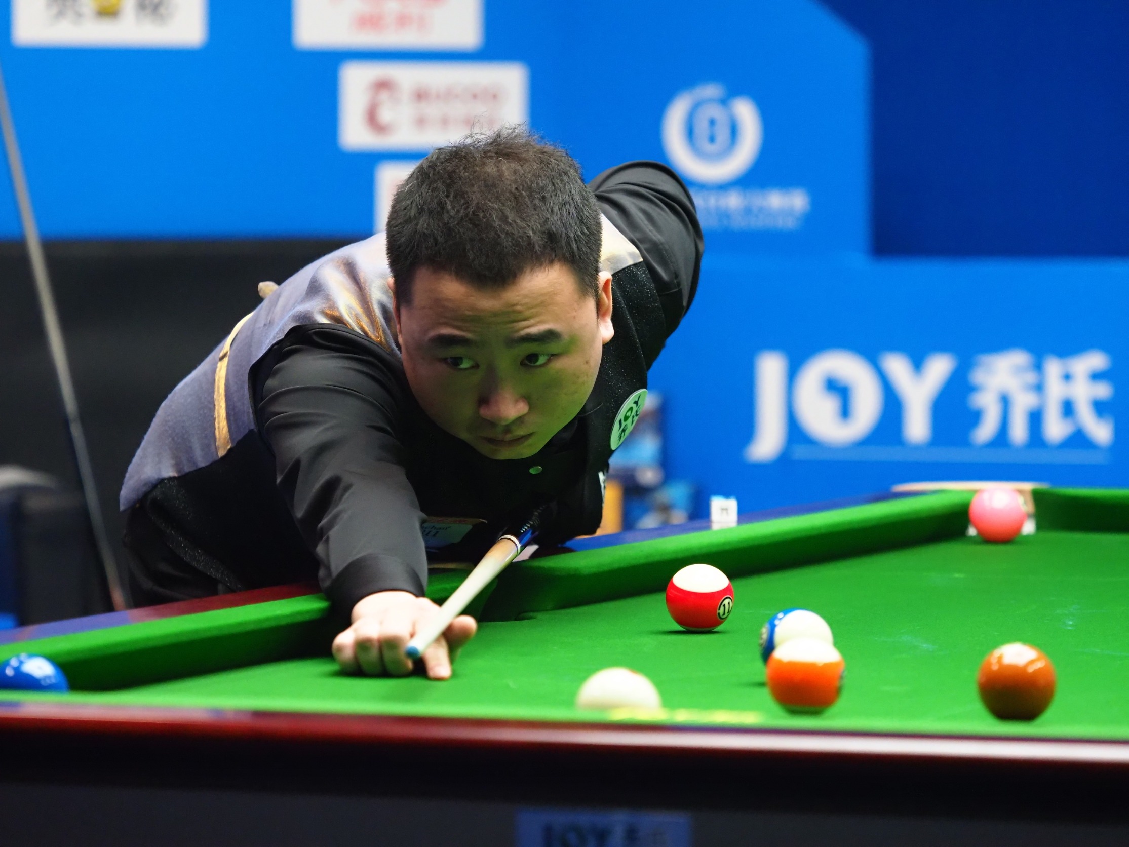 使得加拉格 使得加拉格