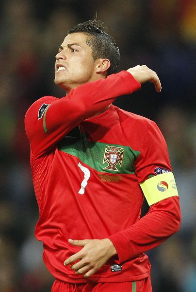 限于传统媒 限于传统媒